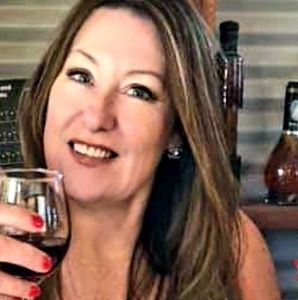 Meet your Posher, Vicki